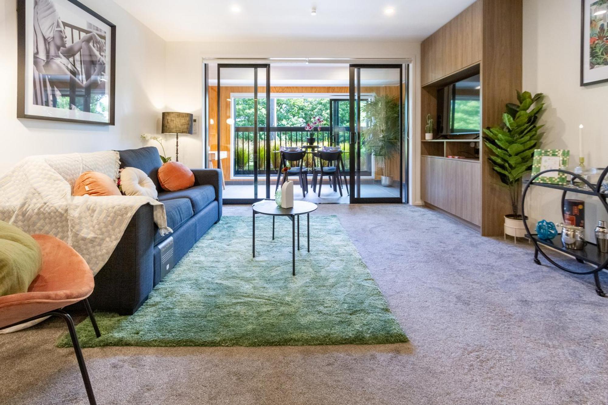 Cozy 1-Bed Apartment With Park Views, Sleeps 4 Christchurch Buitenkant foto